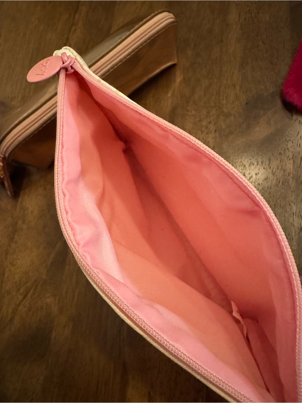 Make Up Bundle: Haus Labs Lip Glaze &  Blush, Tower 28 & Merit Lip + Pouches - Picture 13 of 16